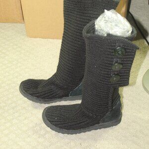 Ugg Women's 6 Black Classic Cardy Cable Knit Tall Button Winter Boots